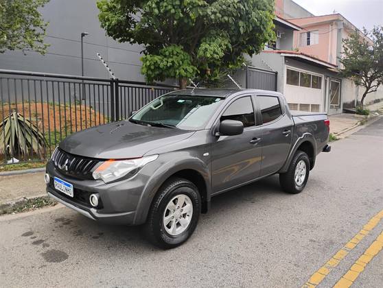 MITSUBISHI L200 TRITON 2.4 16V TURBO DIESEL SPORT GLS CD 4P 4X4 MANUAL